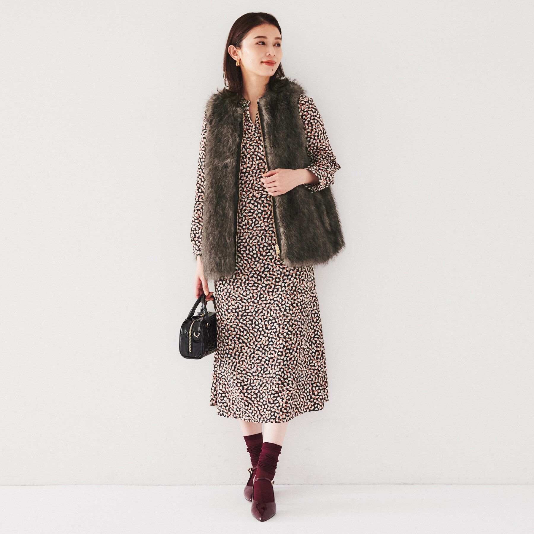 UNTITLED「【トレンド/モード】フェイクファーベスト」|ベスト・ジレ|