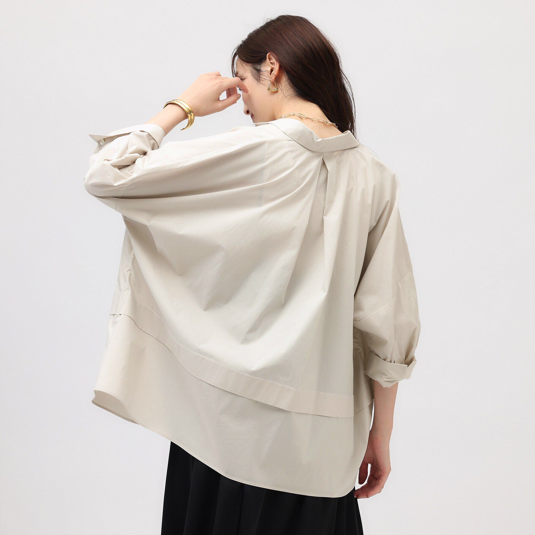 UNTITLED「【洗える/一枚で着映え/ゆったり】7分袖フォルムシャツ」|シャツ・ブラウス|