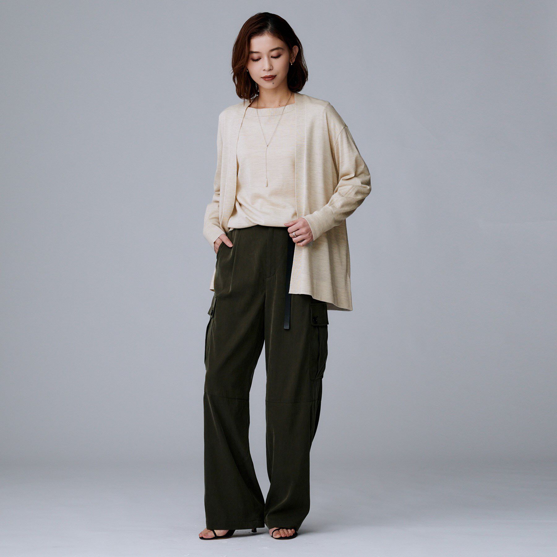 UNTITLED「【アンサンブル可/洗える/ボタンなし】シルクウールカシミヤ 着流しカーディガン」|カーディガン|