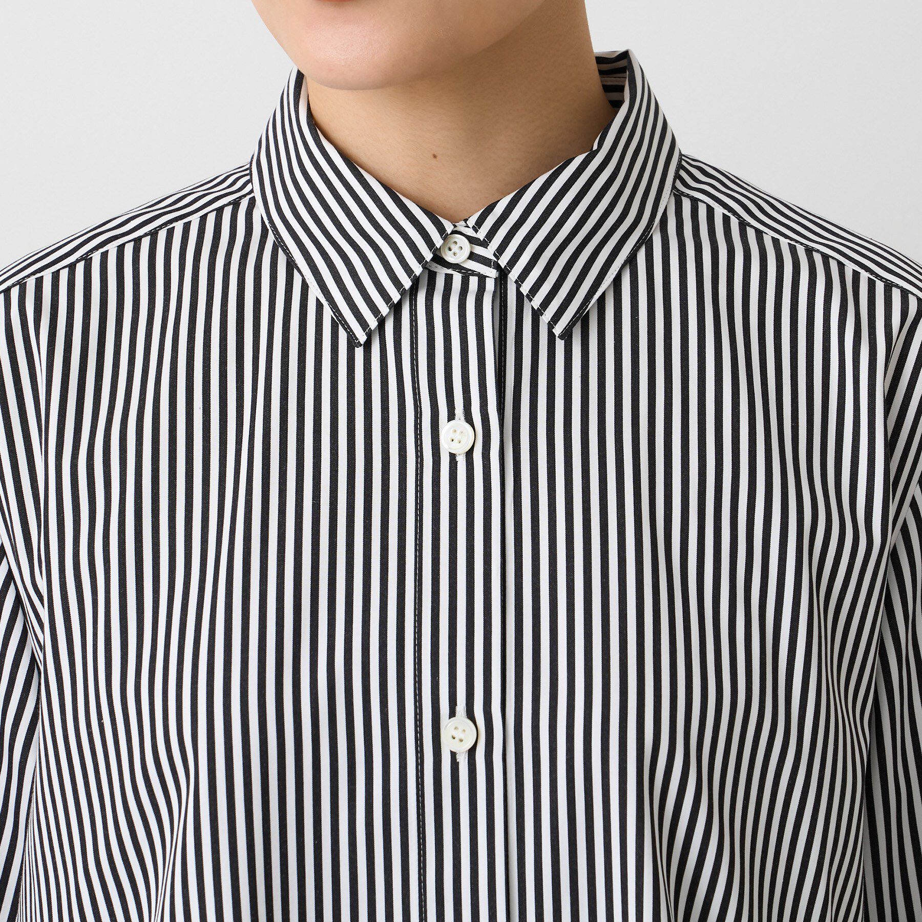 UNTITLED「【コットン100/洗える】コットンブロードAラインシャツ」|シャツ・ブラウス|