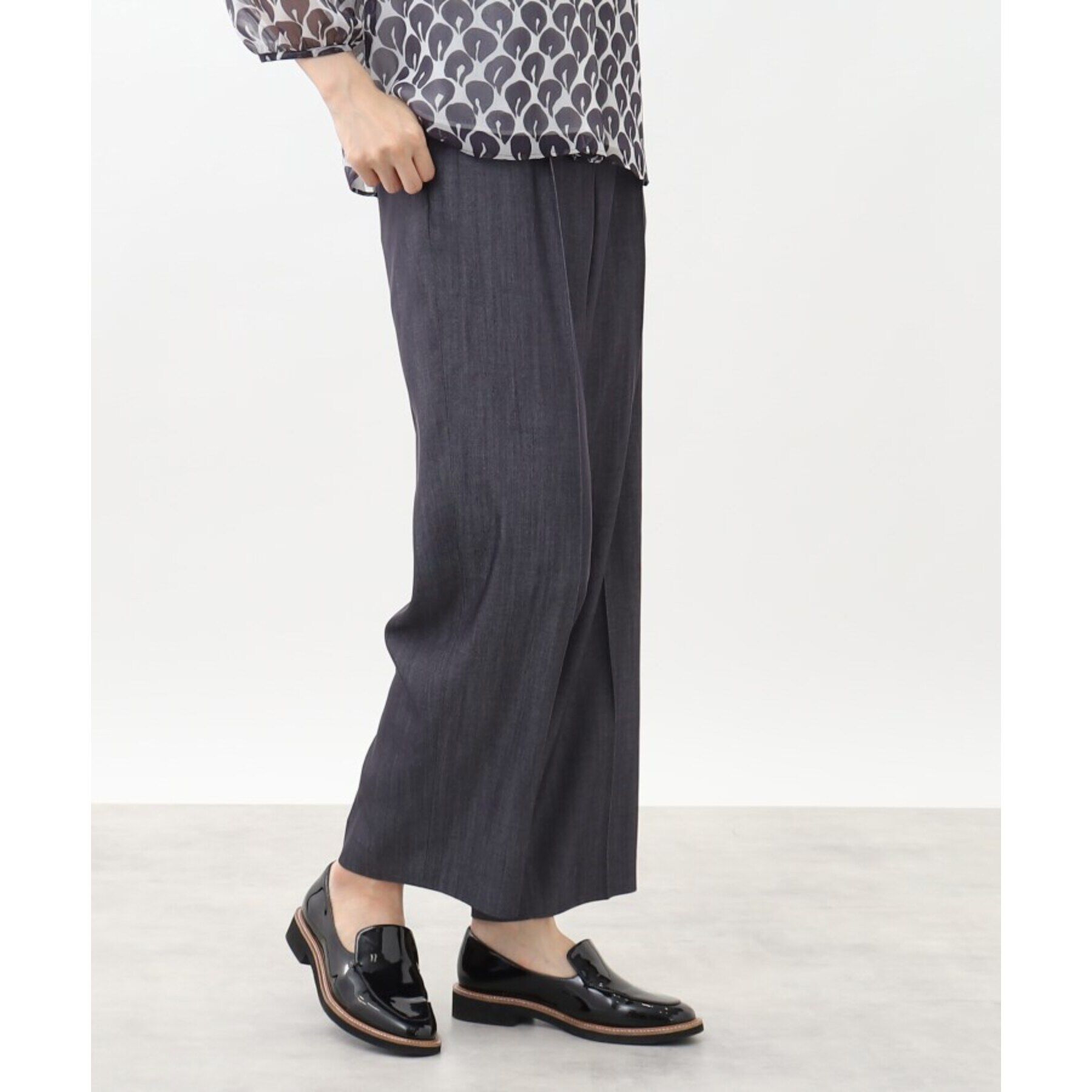 Reflect「【SALE／接触冷感／洗える】デニム調ストレートシルエットパンツ」|その他|ネイビー(094)