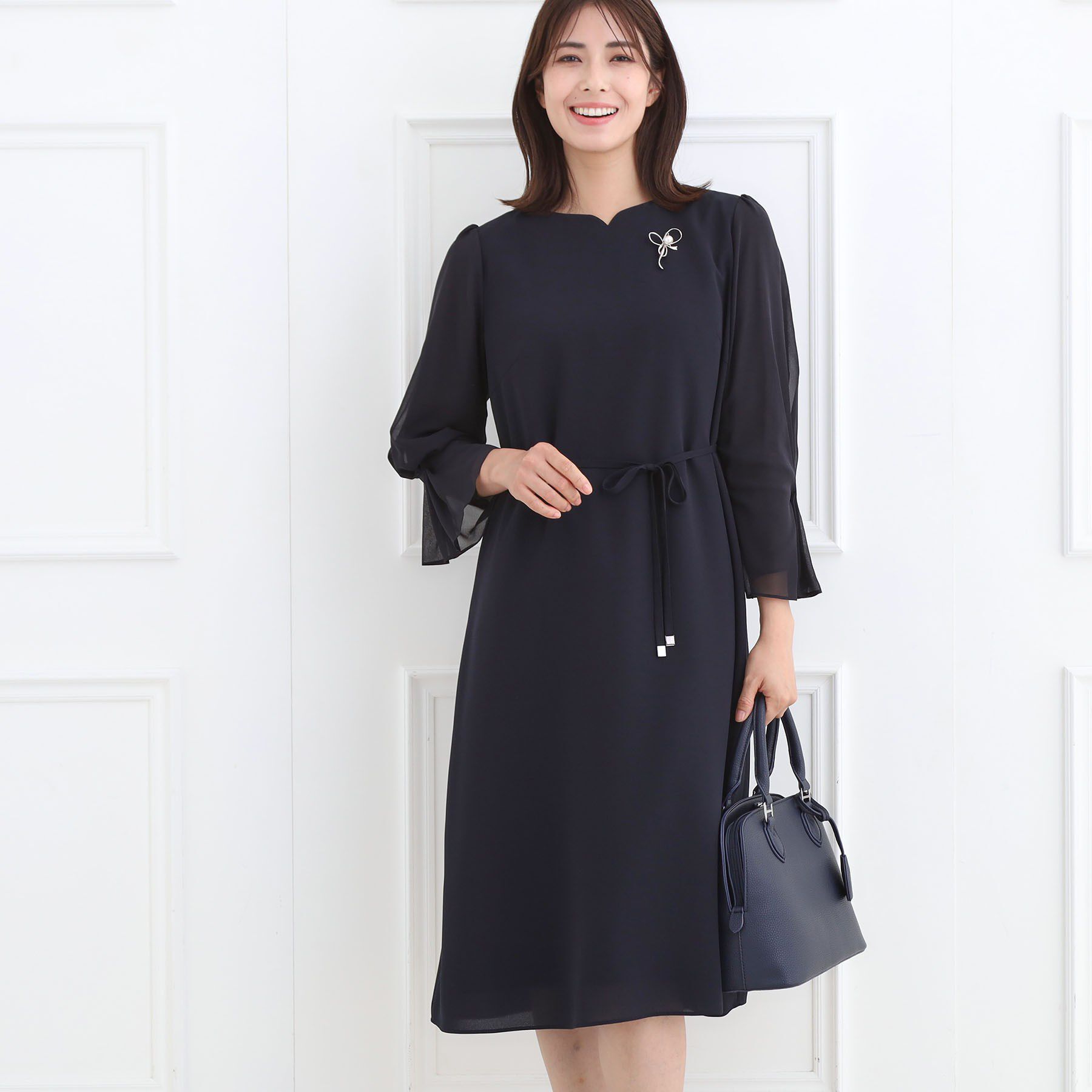Reflect「【フォーマル／入卒／付属リボン付き】スリーブデザインジョーゼットワンピース」|ワンピース|ネイビー(094)