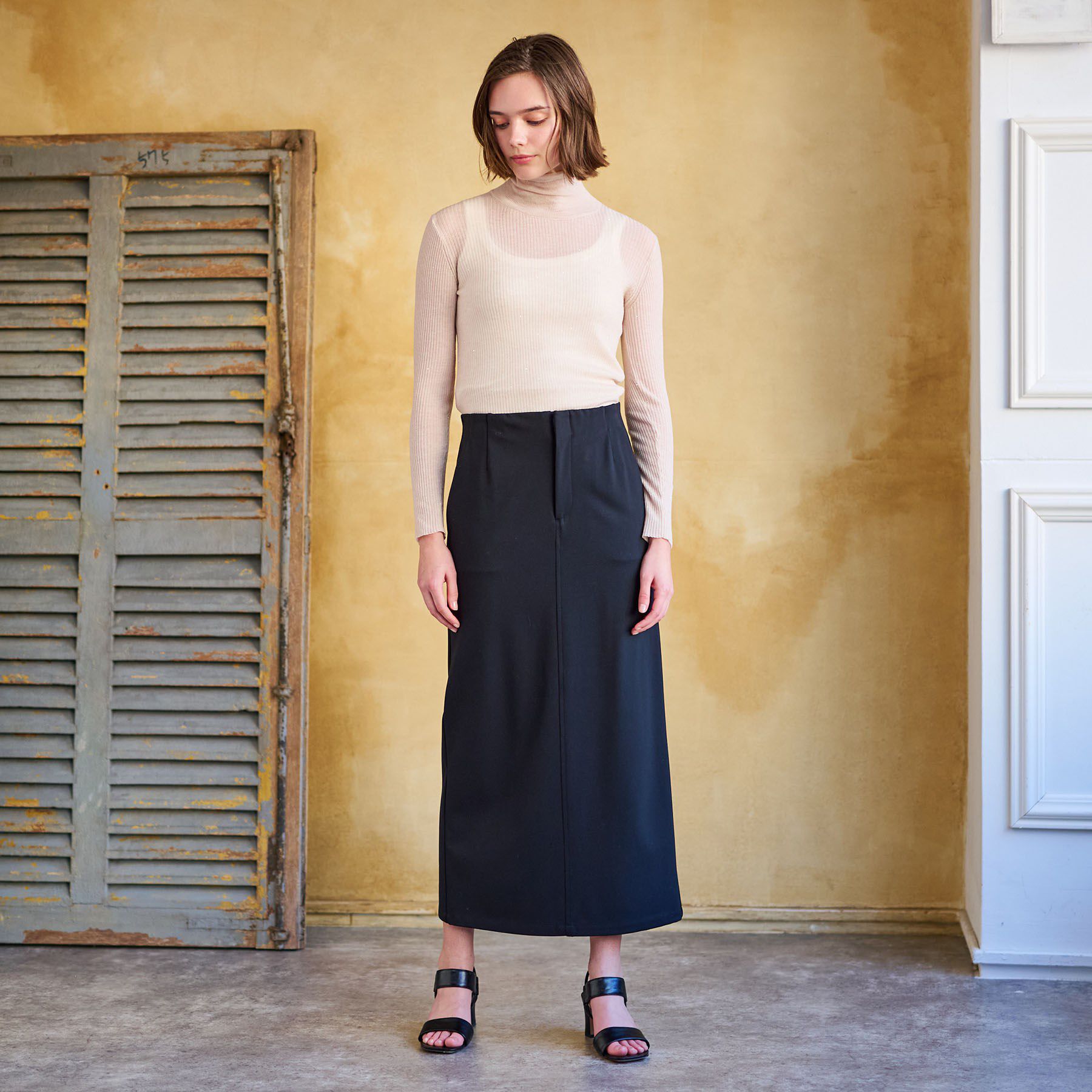 DRESSTERIOR「【大人百花春号掲載　モデル美香さん着用】ストレッチポンチタイトスカート」|スカート|