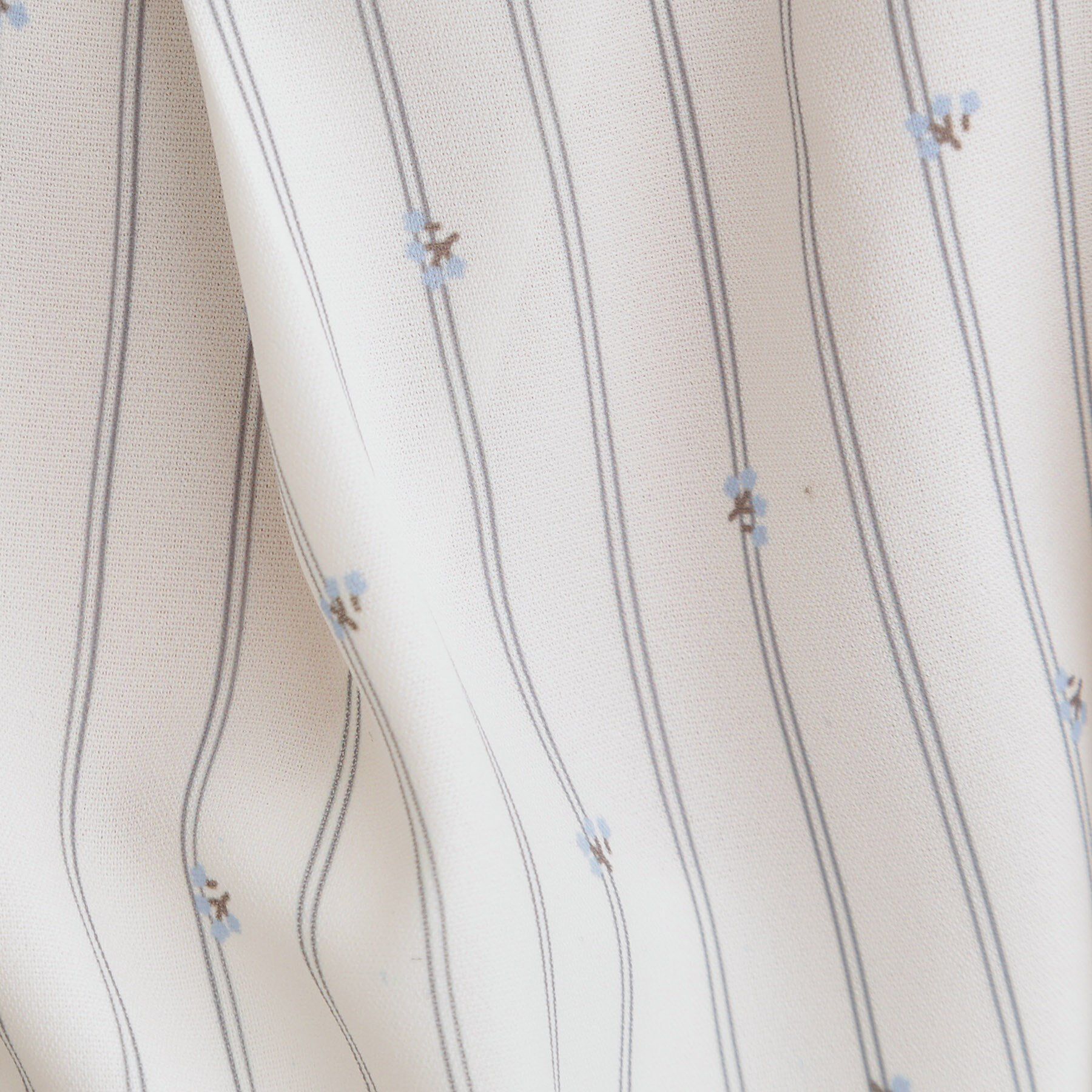 grove「【華やか】パール調ピン付きボウタイブラウス」|シャツ・ブラウス|