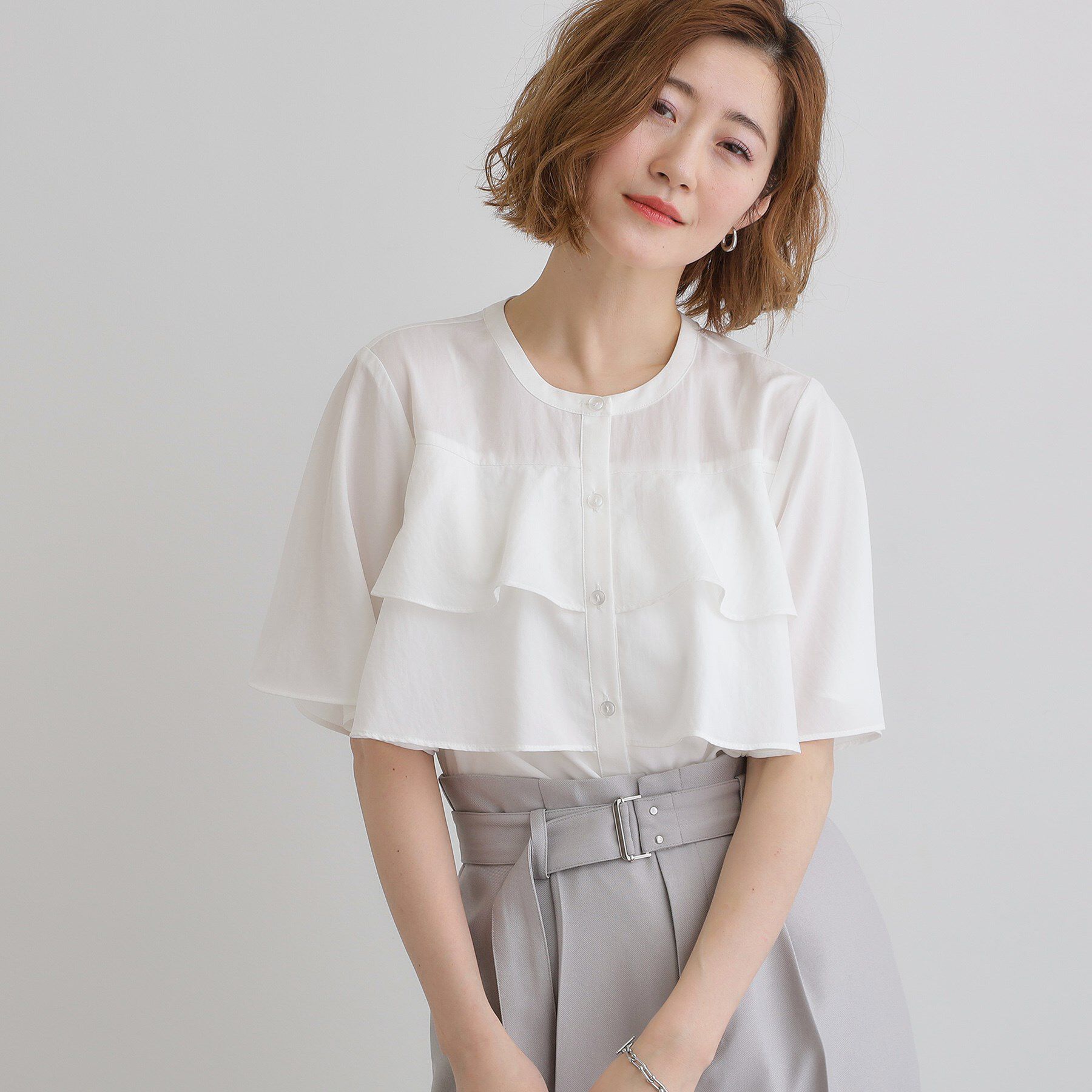 grove「甘さを抑えた大人のラッフルフリルブラウス」|シャツ・ブラウス|