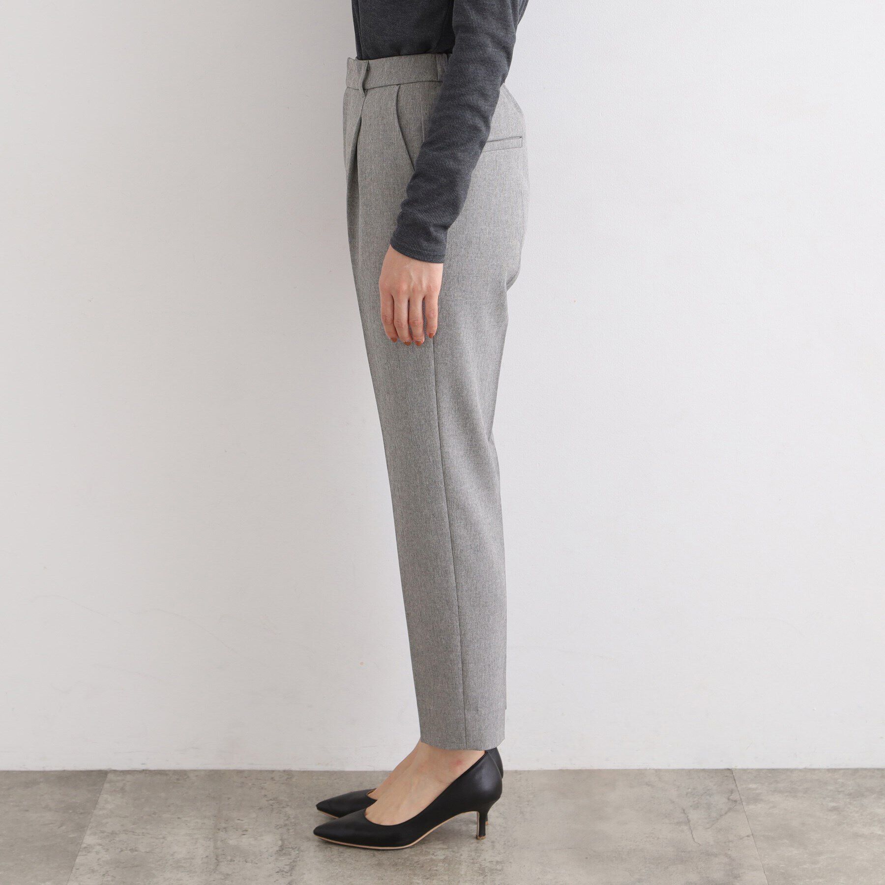 INDIVI「【定番スーツ／洗える／メランジ】ウールライクタックテーパードパンツ」|スーツ|