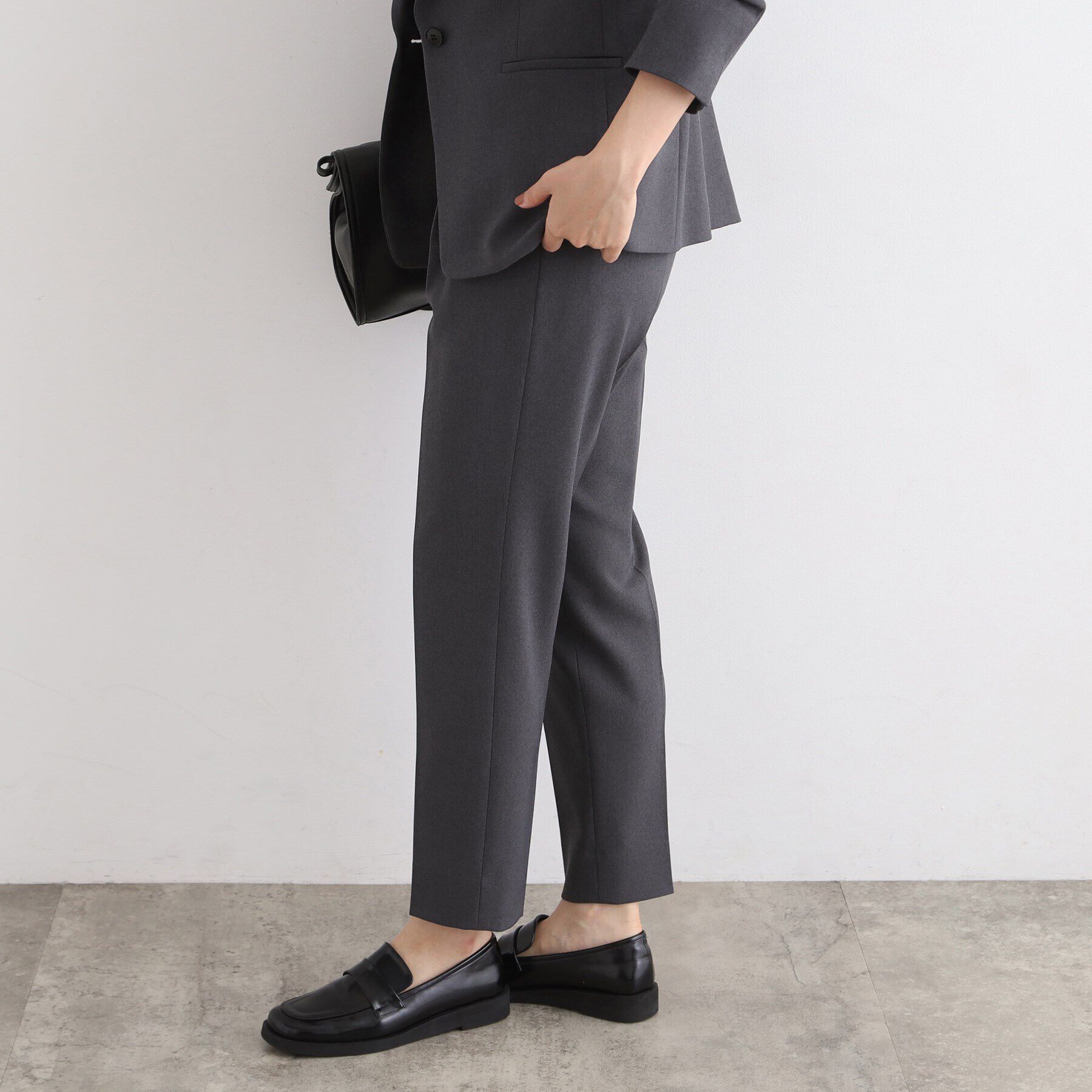 INDIVI「【定番スーツ／洗える／メランジ】ウールライクタックテーパードパンツ」|スーツ|
