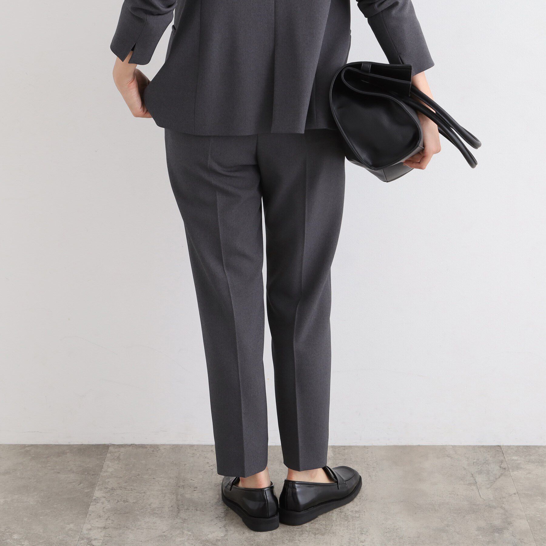 INDIVI「【定番スーツ／洗える／メランジ】ウールライクタックテーパードパンツ」|スーツ|