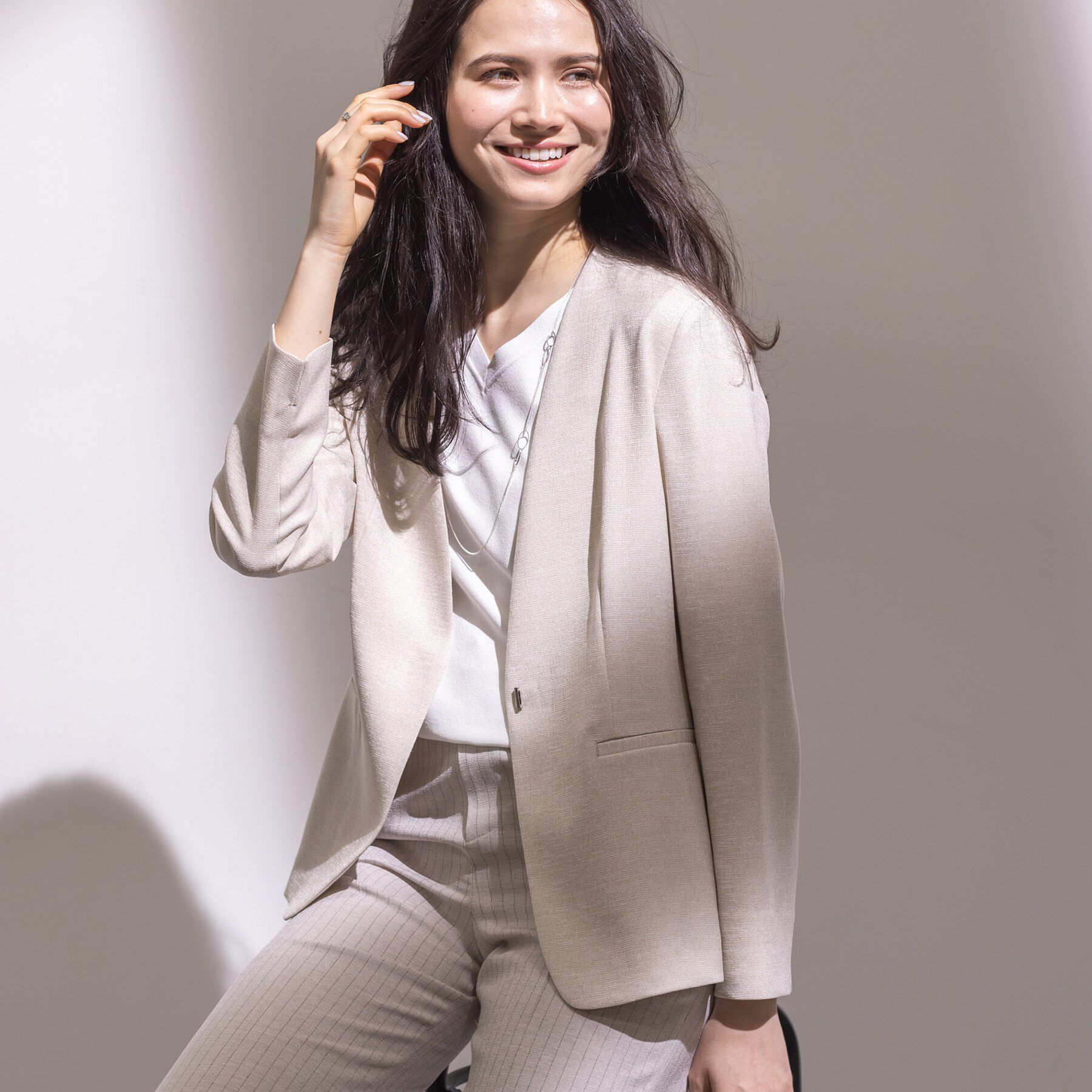 INDIVI「【こなれSETUP／ストライプ柄】リネンライクノーカラージャケット」|ノーカラージャケット|グレージュ(050)