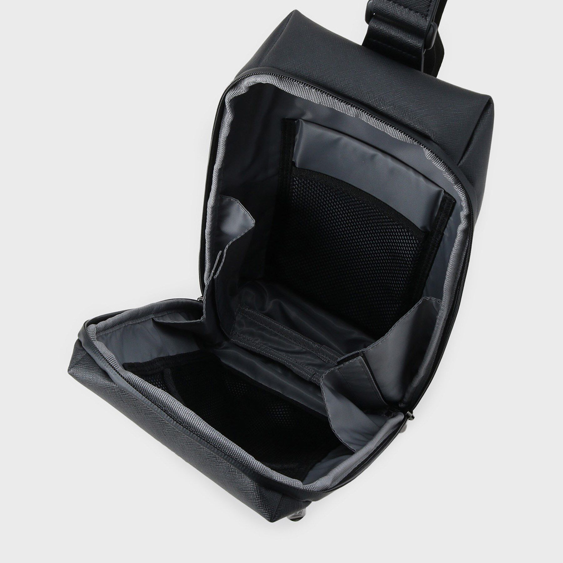 TAKEO KIKUCHI「【撥水】ライトウェイト ボディバッグ」|その他|