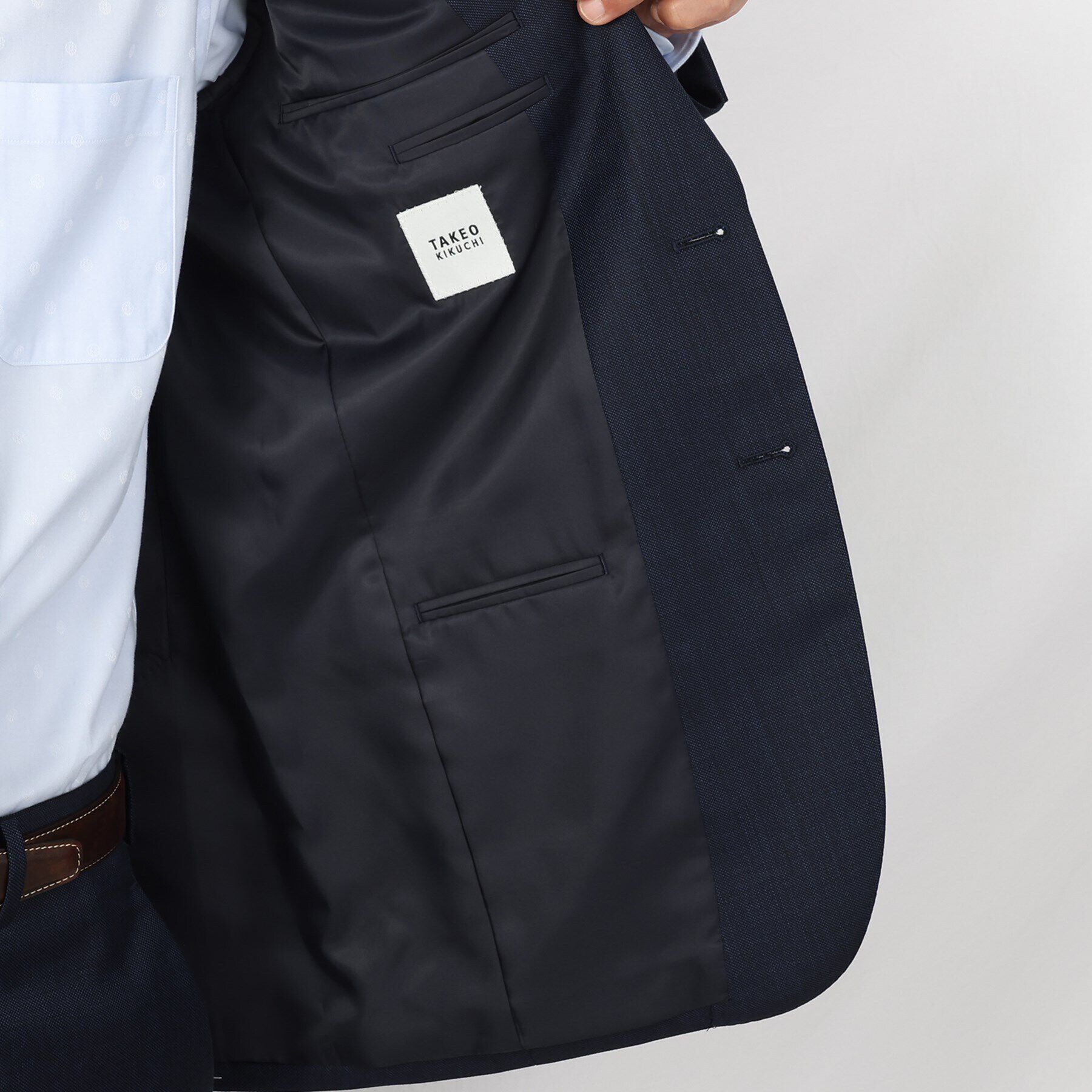 TAKEO KIKUCHI「シャイニーシャークピンヘッド スーツ/3ピース対応可」|スーツ|