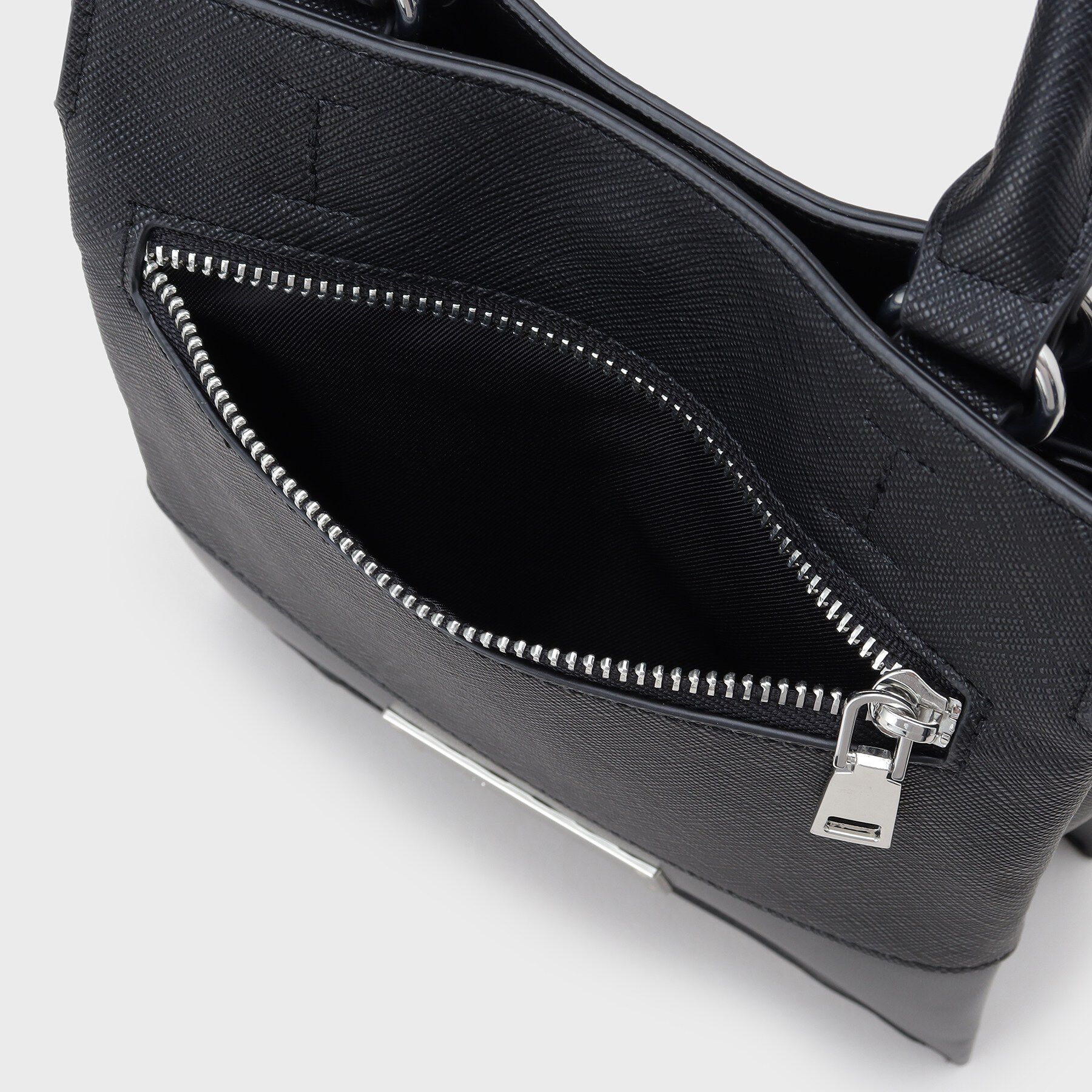 tk.TAKEO KIKUCHI「ツートンミニZIPショルダーバッグ」|ショルダー・メッセンジャー|