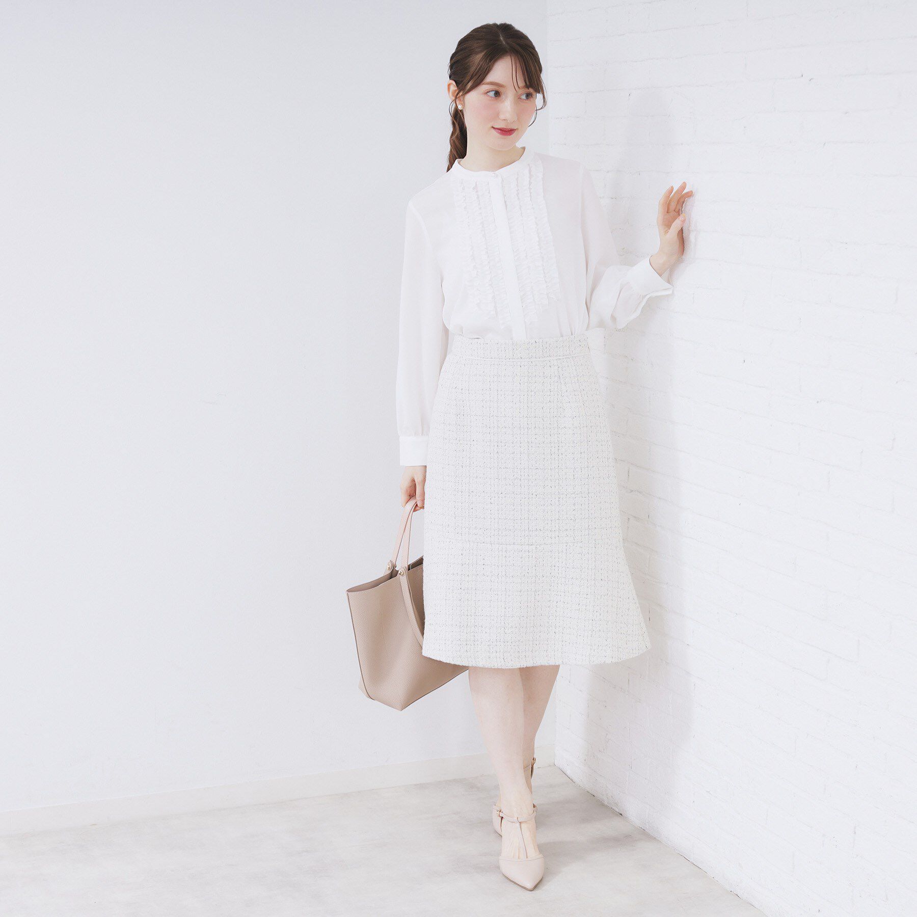 index「バンドカラーフリルブラウス【洗濯機OK/イージーアイロン】」|シャツ・ブラウス|