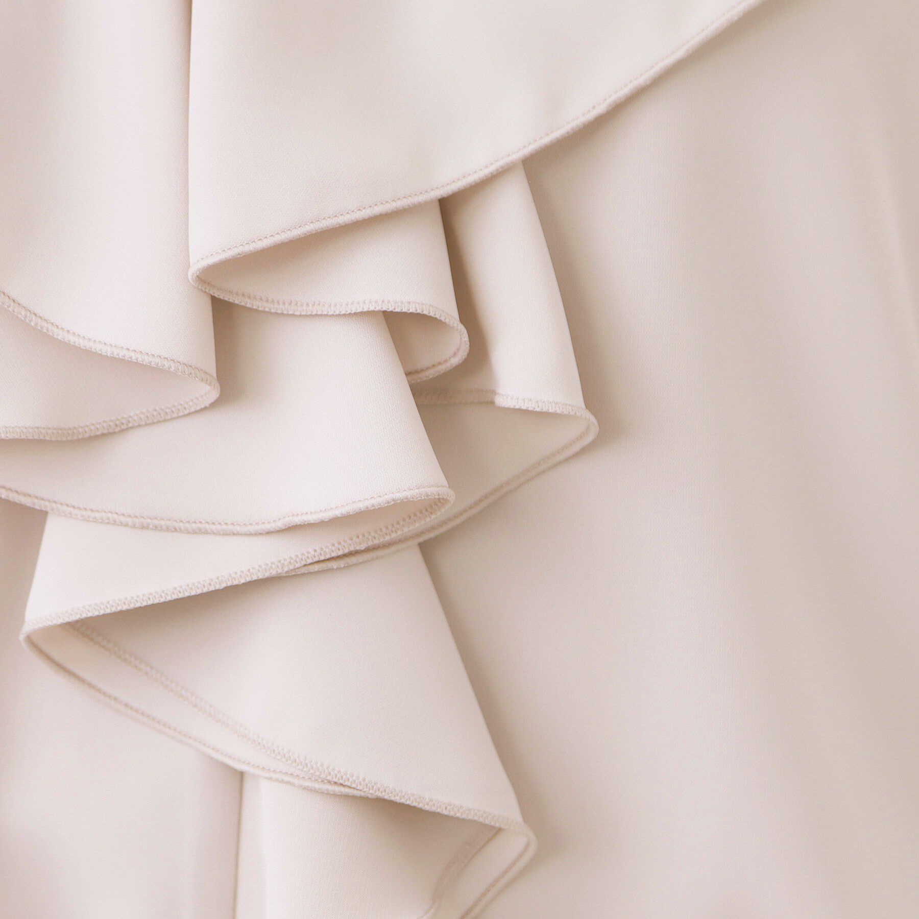 index「ラッフルフリルフラワーアソート【洗濯機OK／イージーアイロン】」|シャツ・ブラウス|