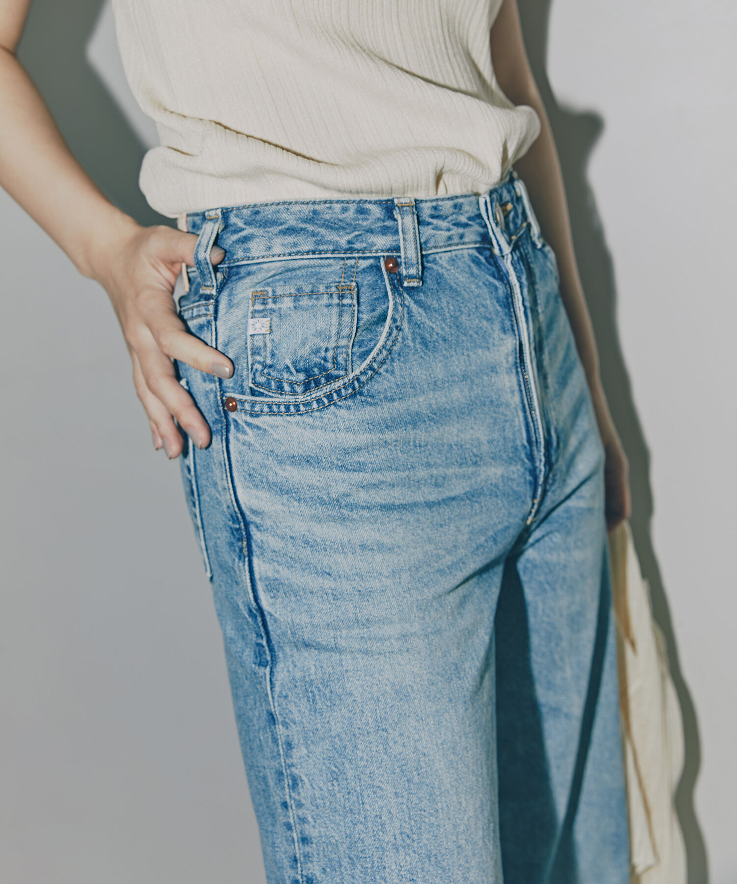  「LISA ヴィンテージワイドデニムパンツ」|その他|
