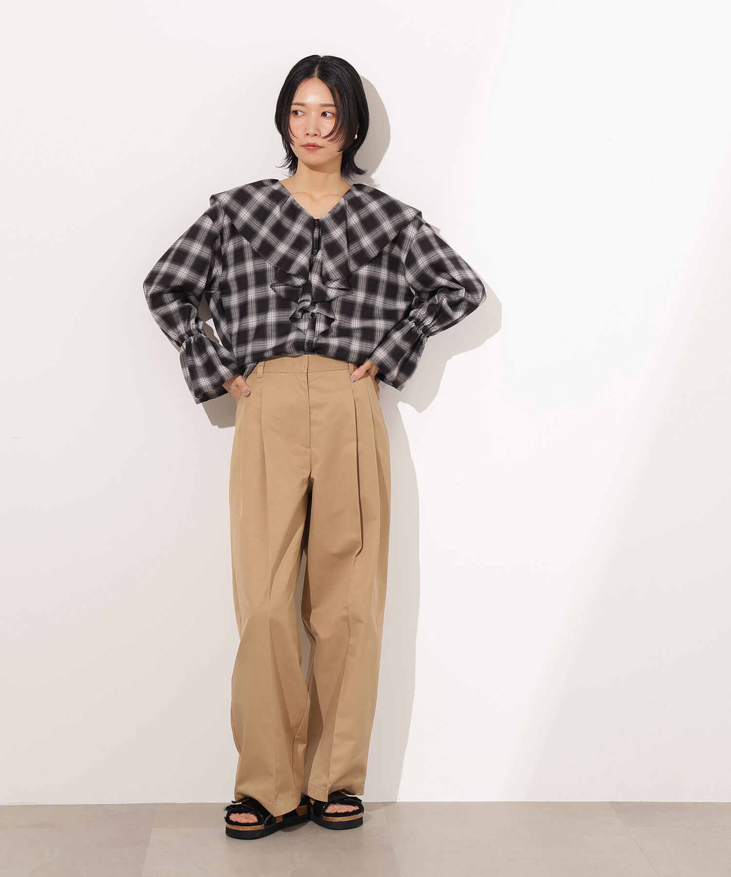  「ツータックツイルパンツ」|その他|