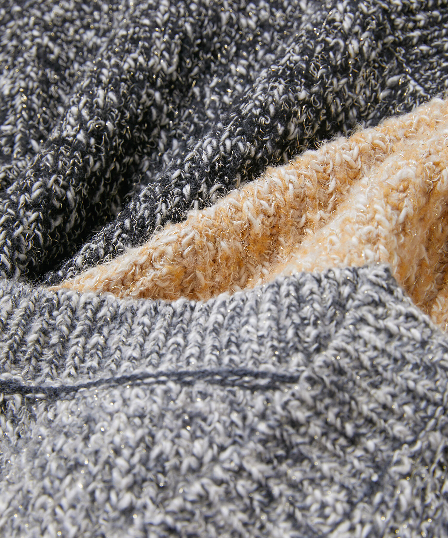  「メランジVネックニット」|ニット・セーター|