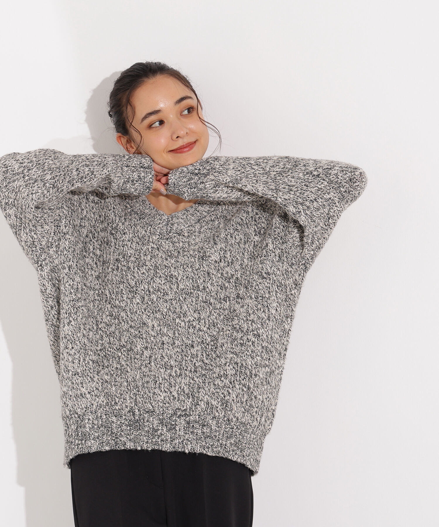  「メランジVネックニット」|ニット・セーター|