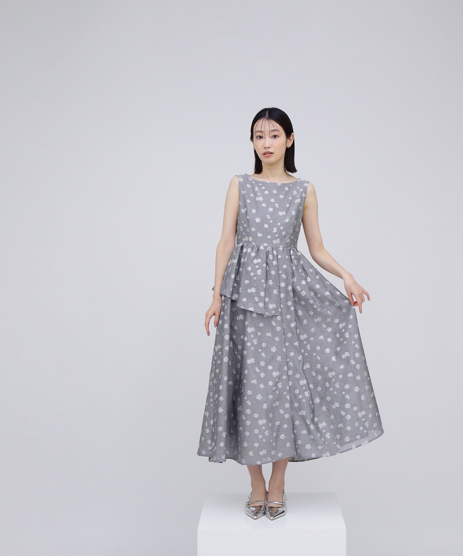  「アシンメトリーフリルジャガードワンピース」|ワンピース|