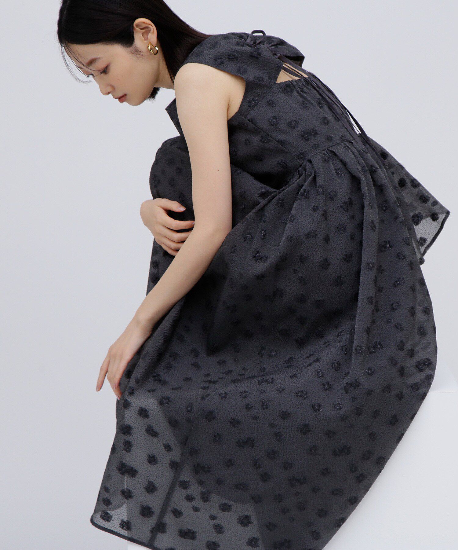  「アシンメトリーフリルジャガードワンピース」|ワンピース|