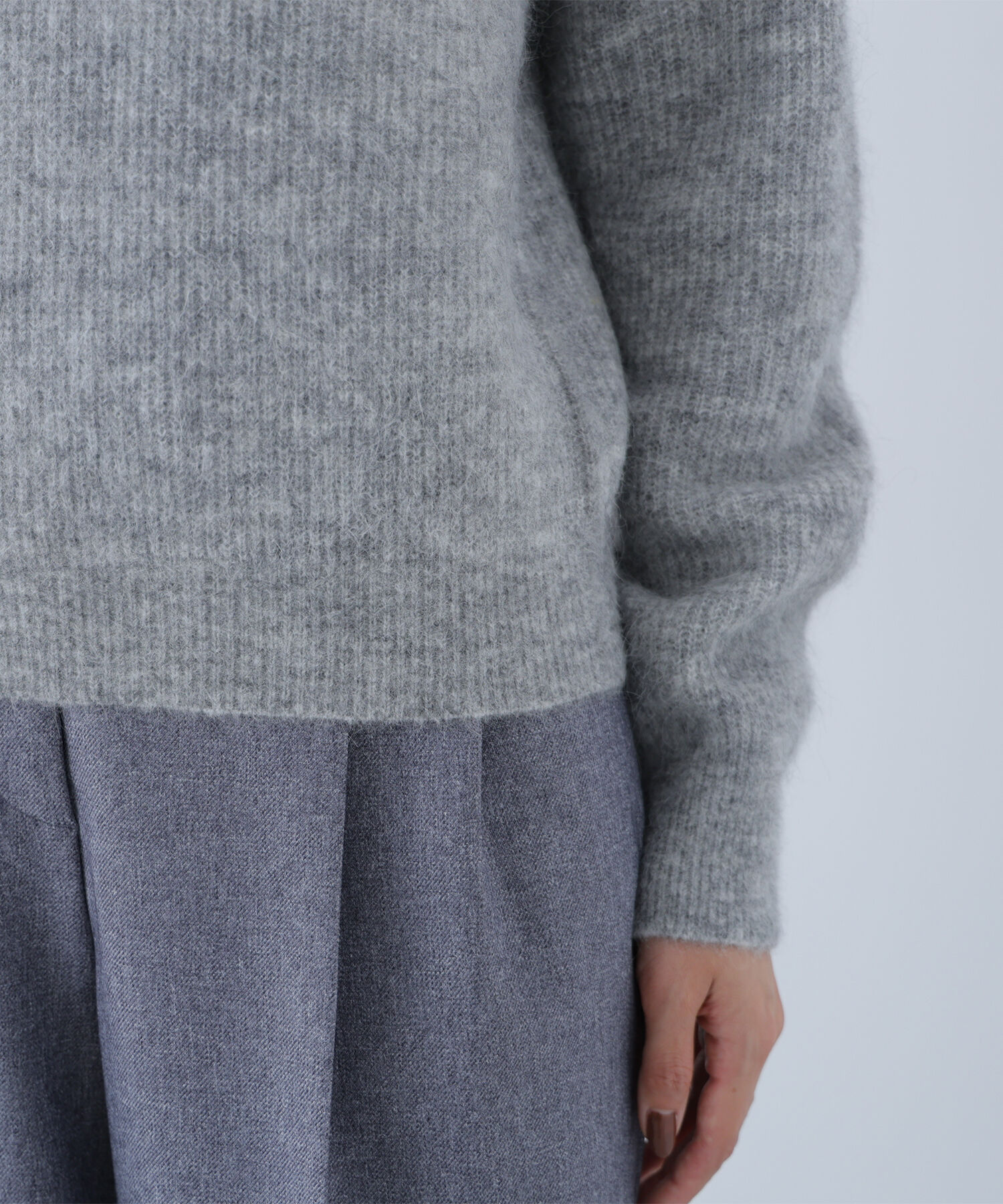  「アルパカ混クルーネックニット」|ニット・セーター|