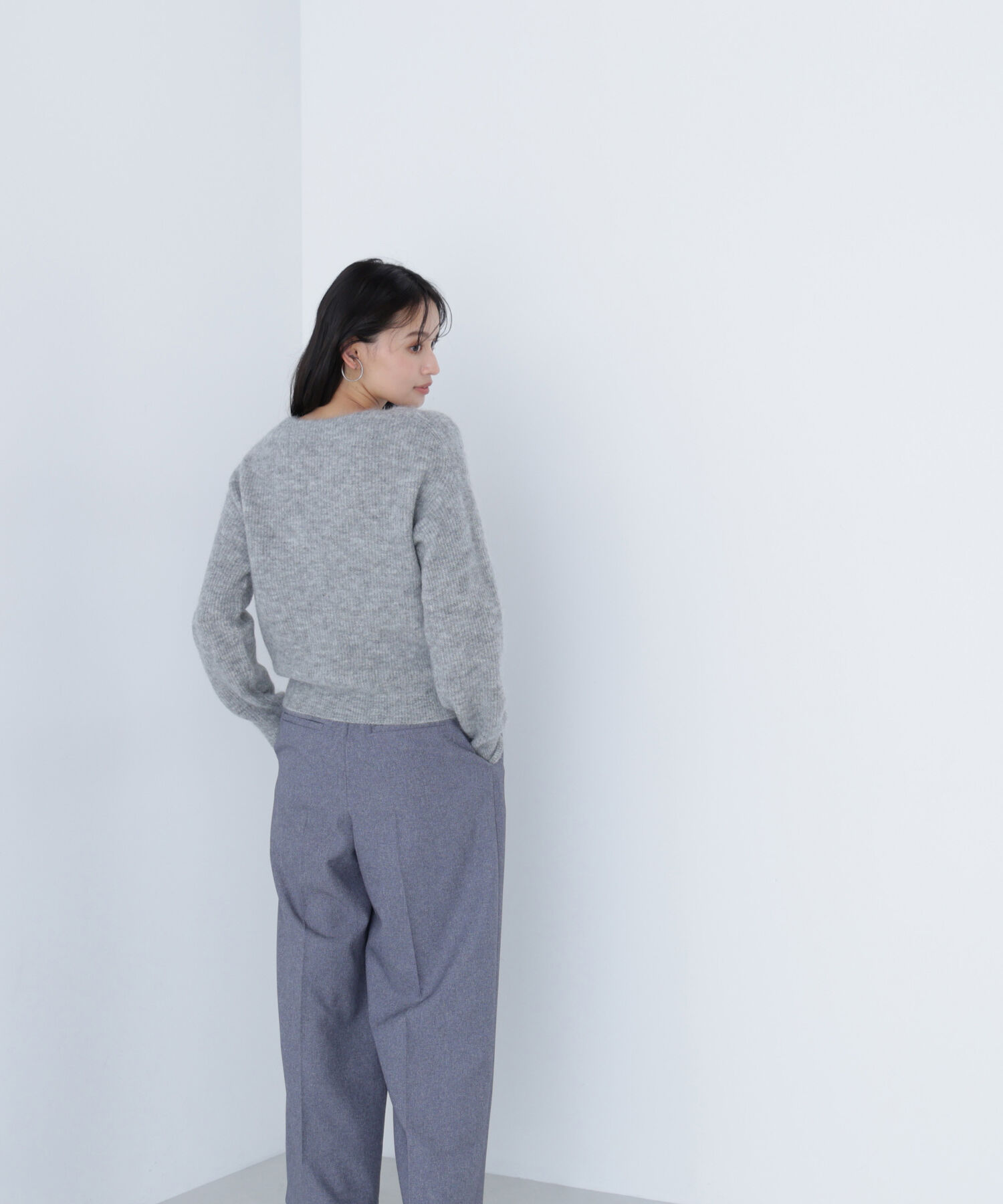  「アルパカ混クルーネックニット」|ニット・セーター|