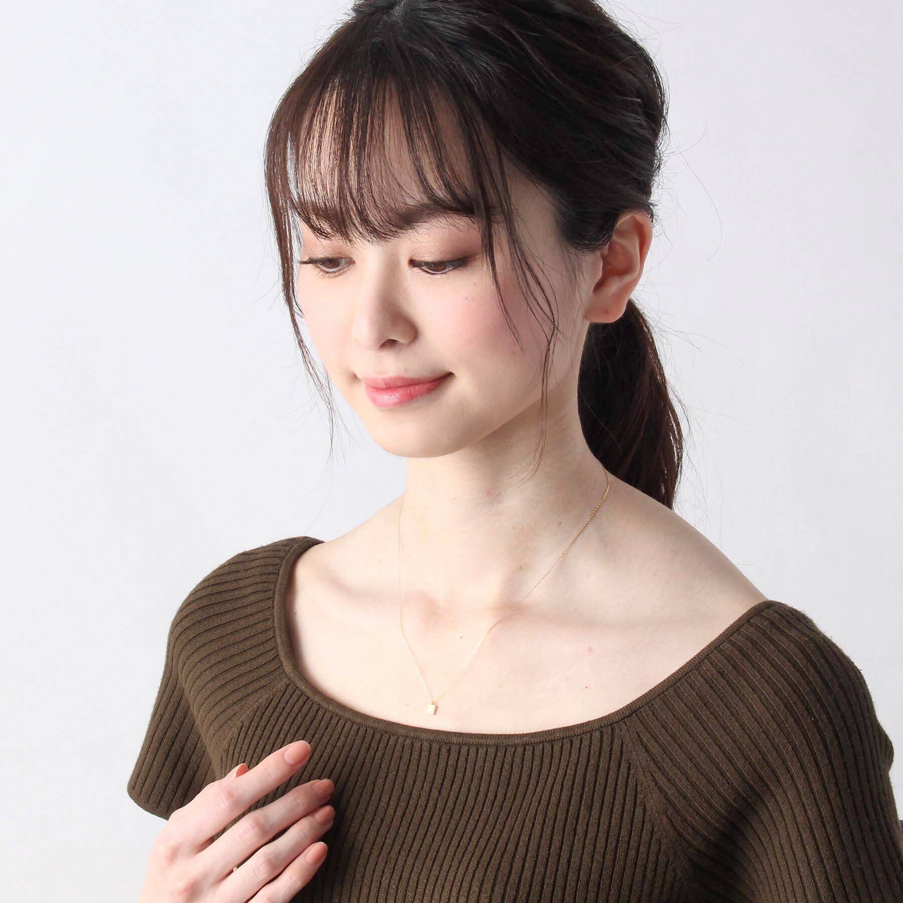 COCOSHNIK「K18ダイヤモンド ジオメモチーフ四角 ネックレス」|ネックレス|