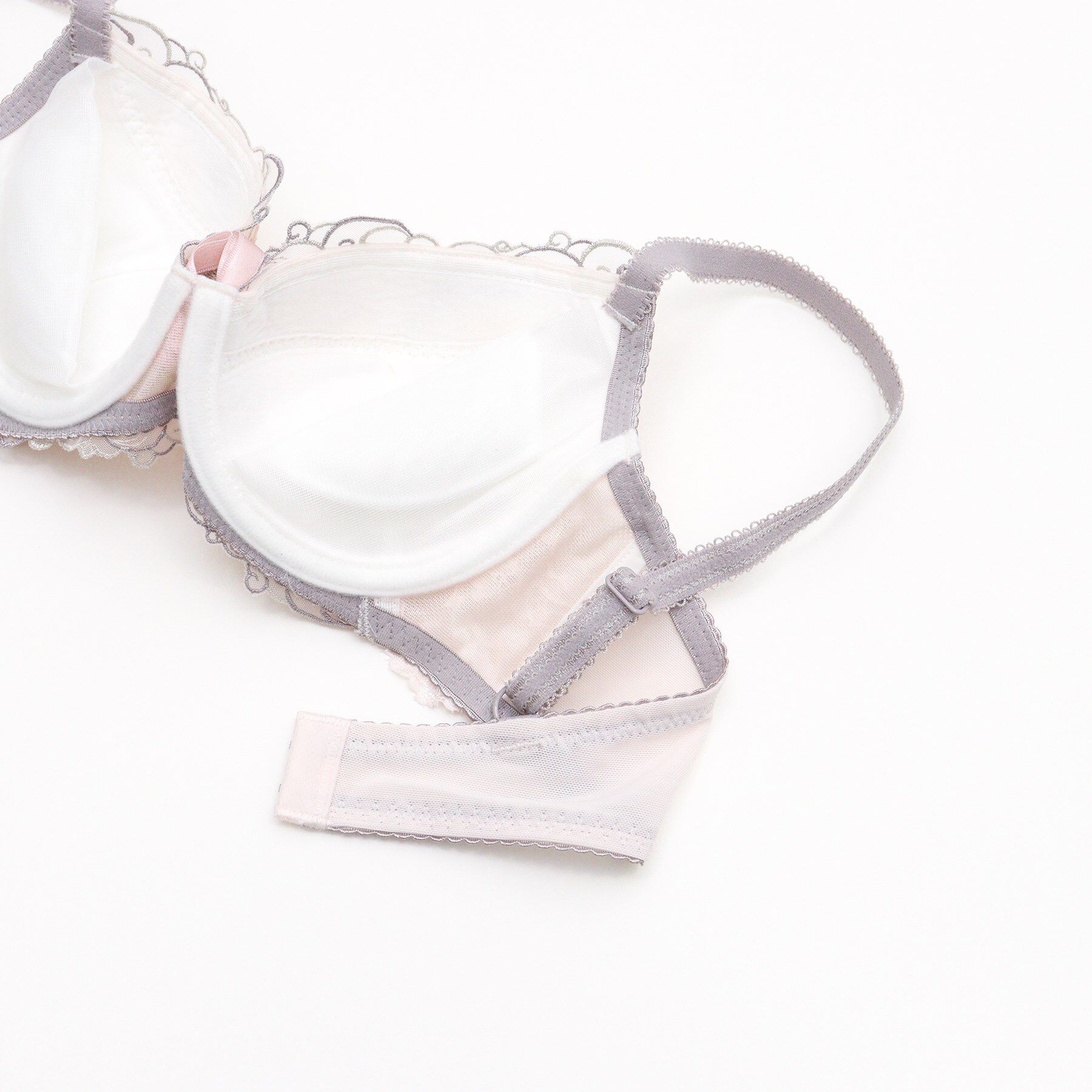 Risa Magli「エリアン ブラジャー (B-C) ＜Side Shape（サイドシェイプ）＞」|インナー|