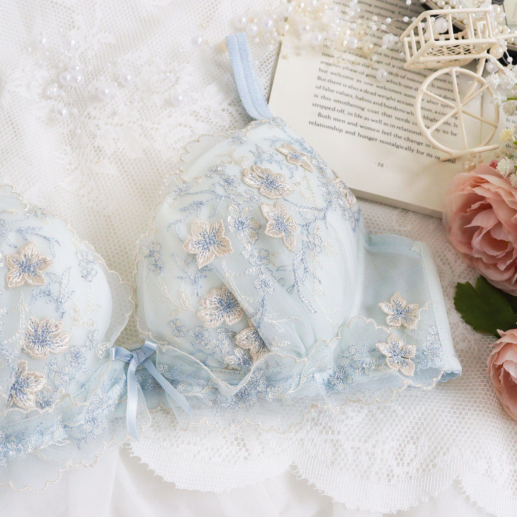 Risa Magli「フリート ブラジャー (B-C) ＜リサマリミラクル谷間ブラ＞」|インナー|