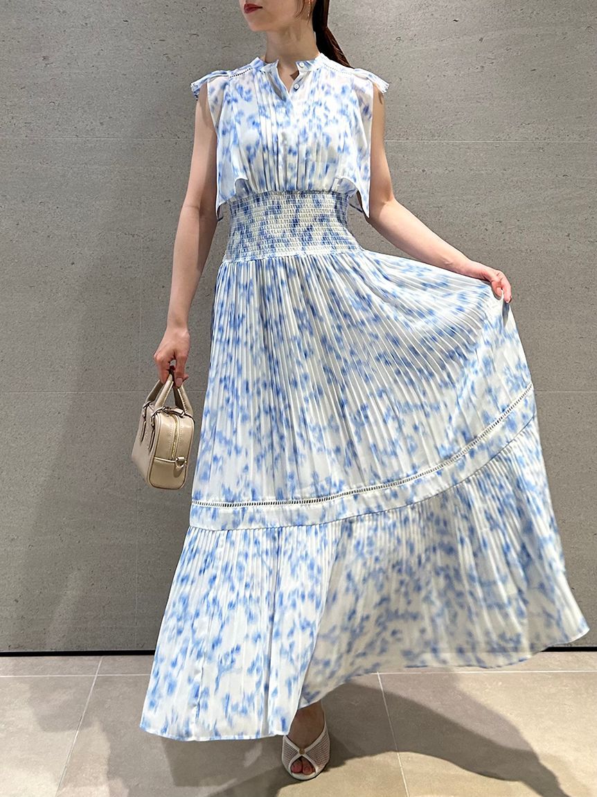 SNIDEL「Sustainableヘアラインフラワープリントワンピース」|ワンピース|