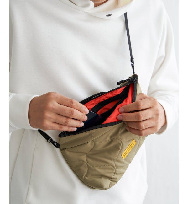 ikka「KiU パデットサコッシュポーチ」|その他|