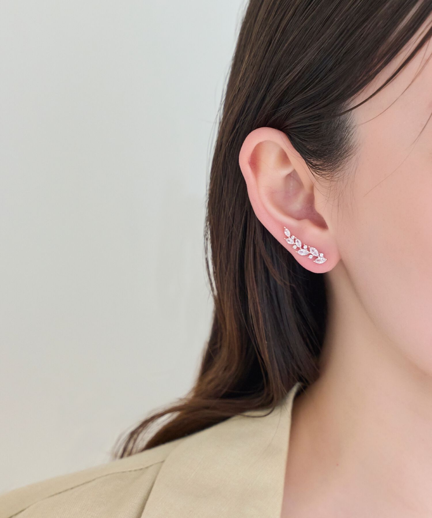 Phoebe「リーフグレースビジューピアス&イヤリング　ローズゴールド」|ピアス|ローズゴールド