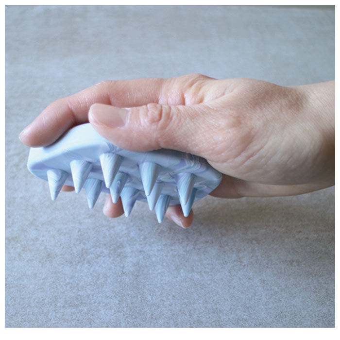 BACKYARD FAMILY「スカルプブラシ 通販 頭皮マッサージ グッズ 頭皮ケア 頭皮ブラシ 頭皮 マッサージ ヘアブラシ」|マッサージ・ボディスクラブ|