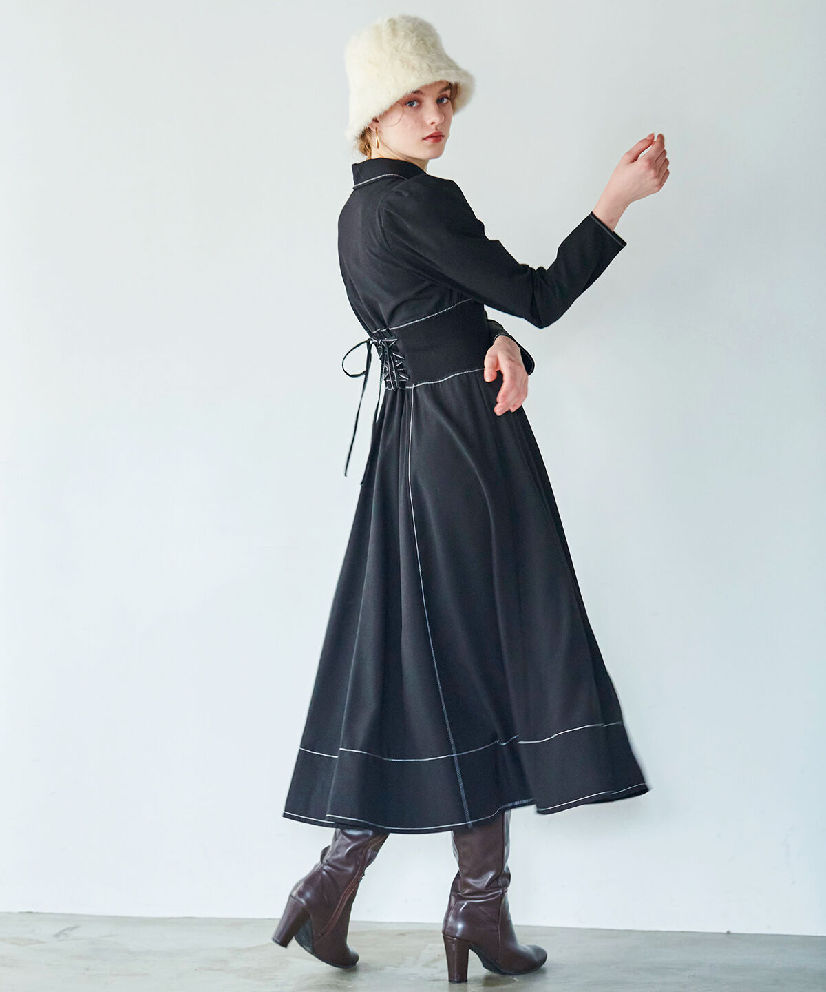 アンドクチュール「ウエストリブフロントジップワンピース」|ワンピース|