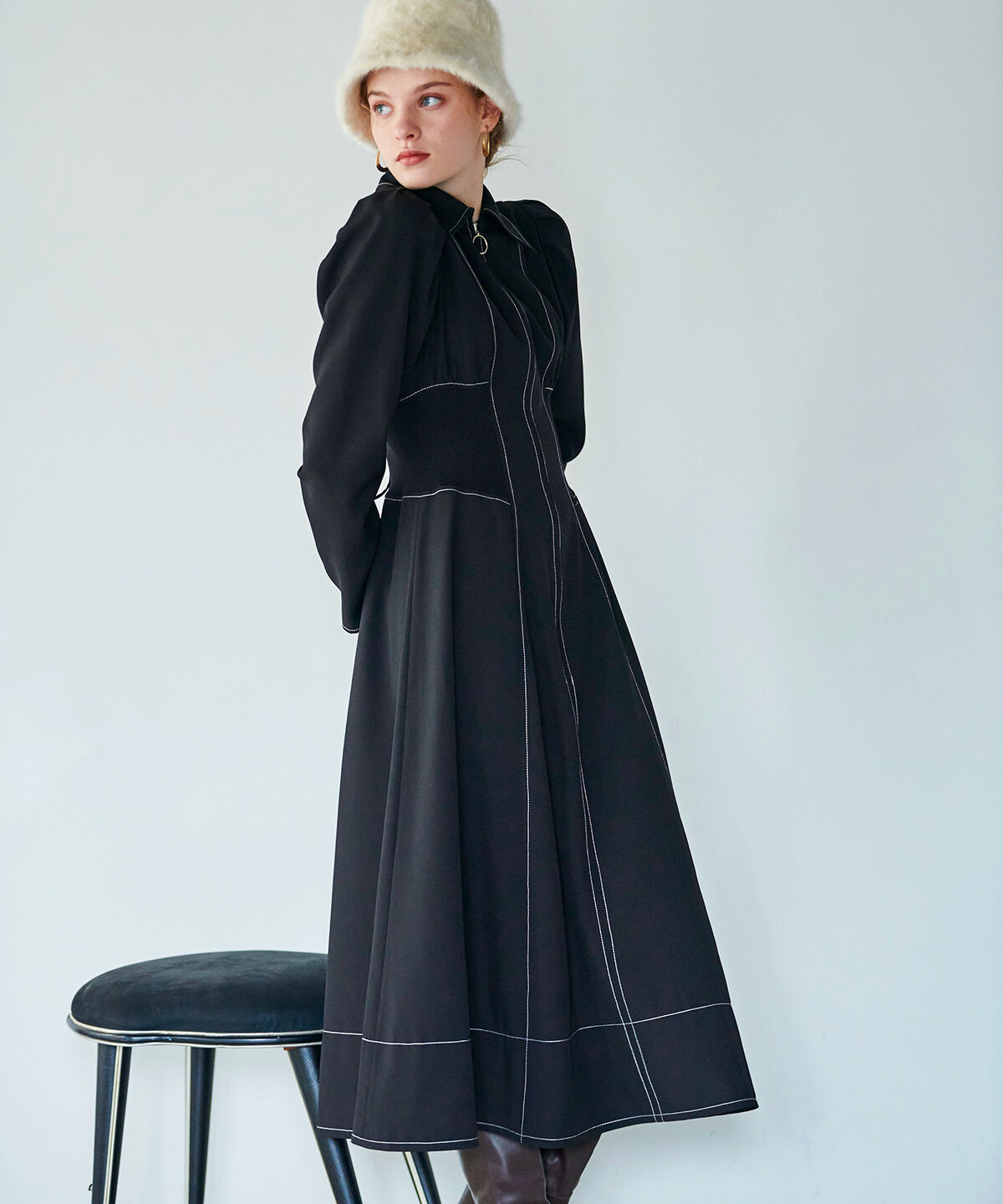 アンドクチュール「ウエストリブフロントジップワンピース」|ワンピース|