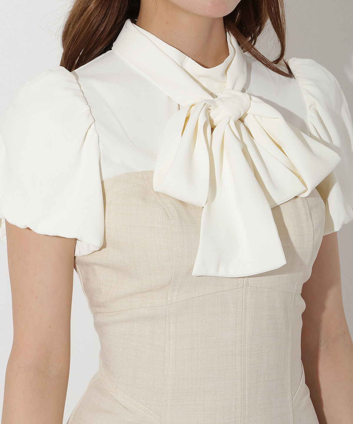 アンドクチュール「ヨーク切替バルーンスリーブシャツワンピース」|ワンピース|