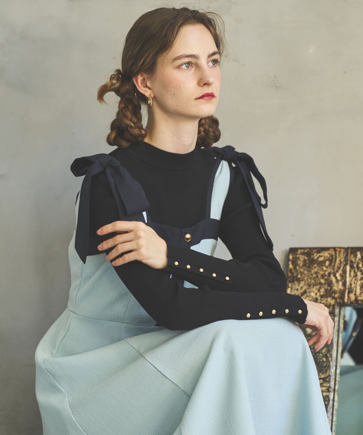 アンドクチュール「袖ボタンハイネックリブプルオーバー」|ニット・セーター|