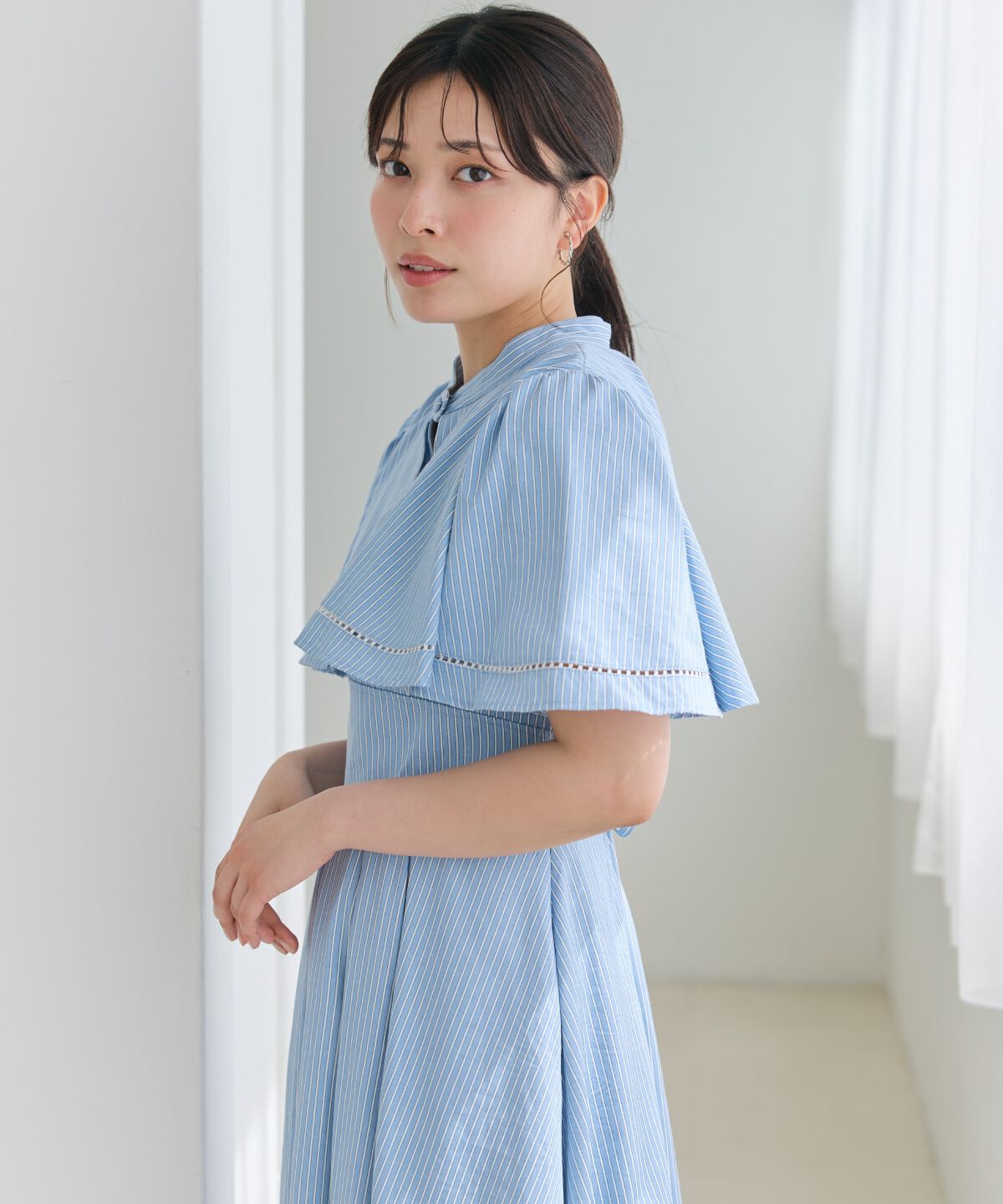 アンドクチュール「ケープデザインストライプワンピース」|ワンピース|