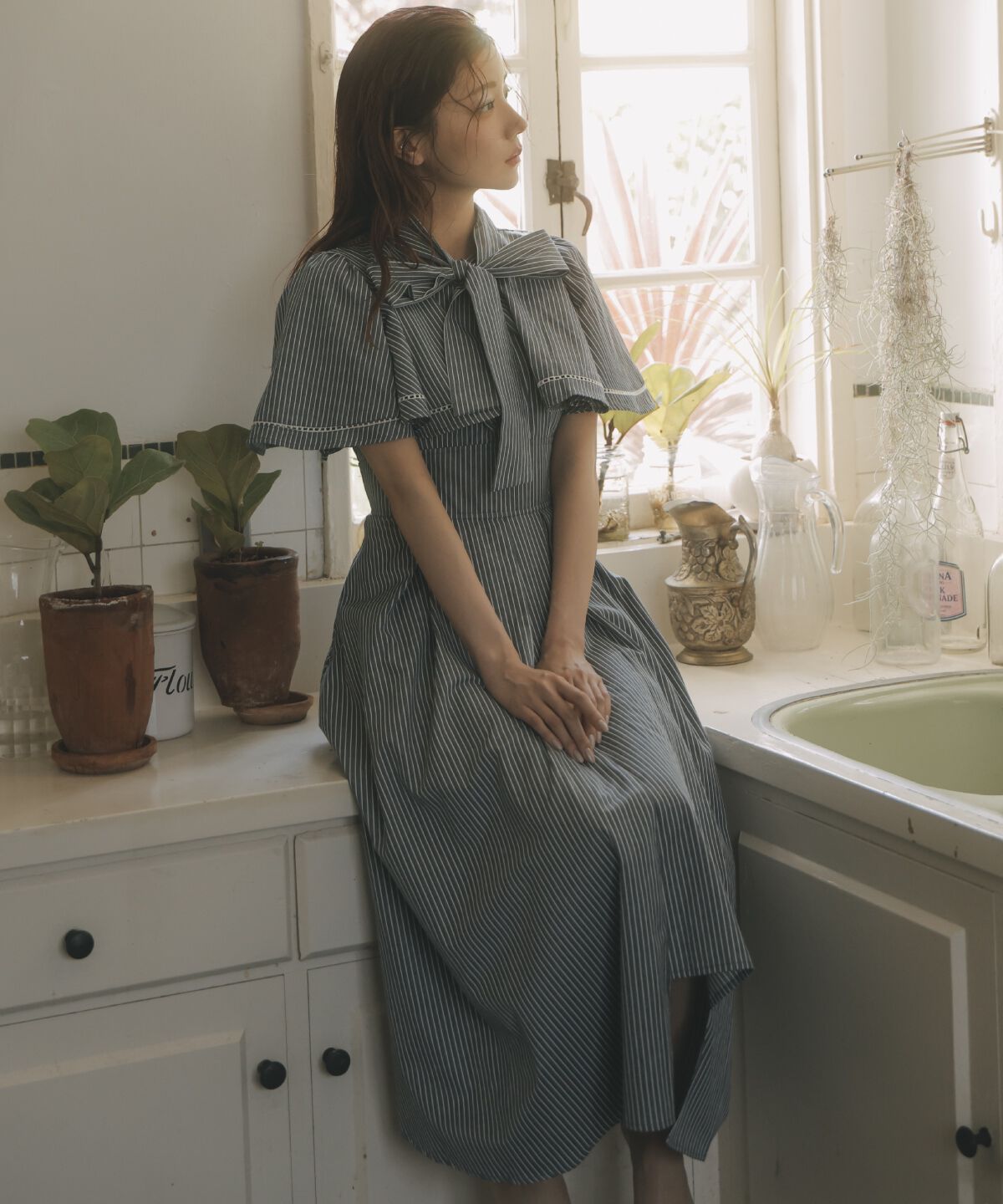 アンドクチュール「ケープデザインストライプワンピース」|ワンピース|Navy/borderｽﾄﾗｲﾌﾟ