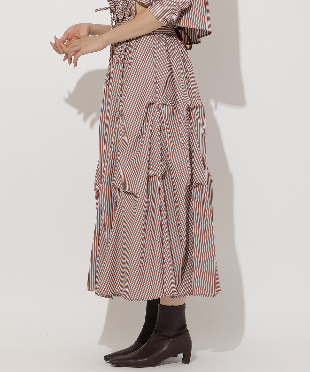 アンドクチュール「ストライプビジューティアードスカート」|フレア|