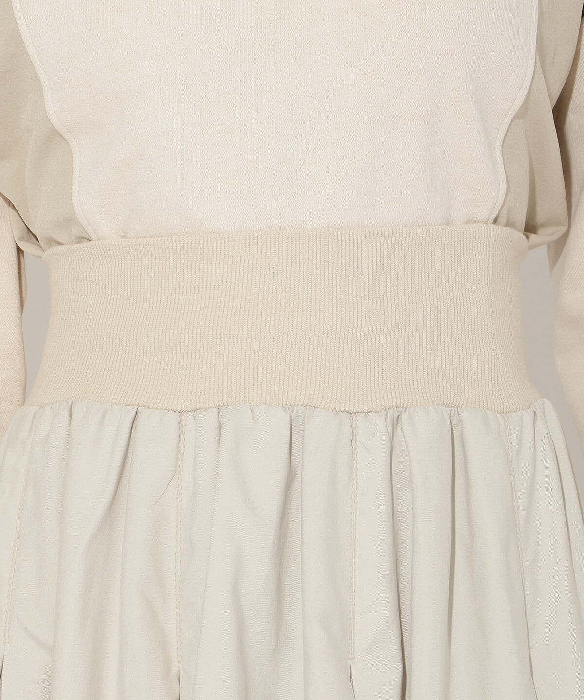 アンドクチュール「ピーチスウェードタックスカート」|フレア|