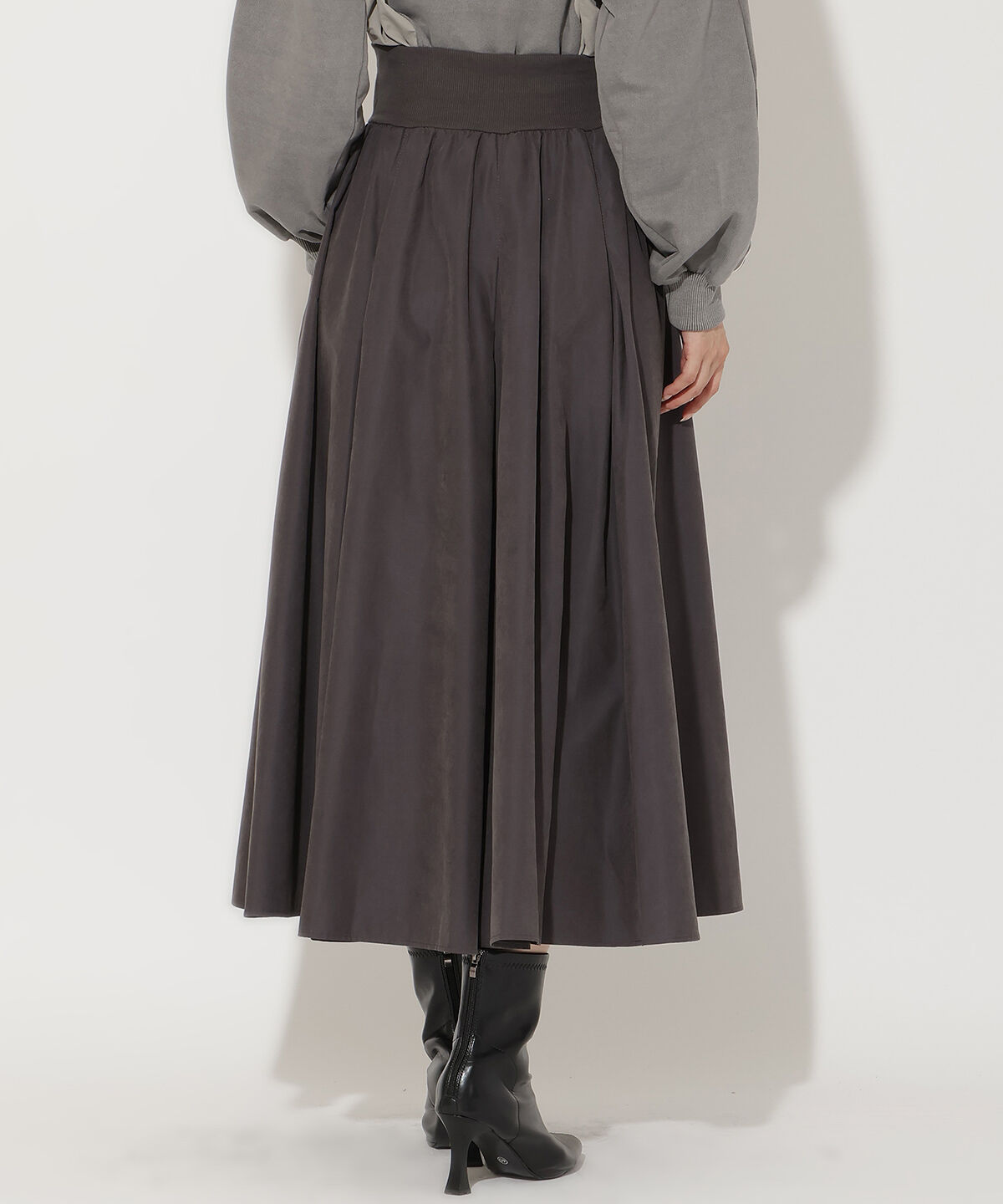 アンドクチュール「ピーチスウェードタックスカート」|フレア|