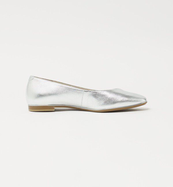 ODETTE E ODILE「ソフトVカット フラット15&darr;&uarr;」|パンプス|