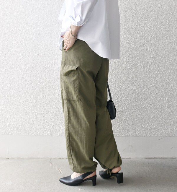 SHIPS any「SHIPS any:〈洗濯機可能〉ナイロン タッサー イージー カーゴ パンツ」|カーゴ|