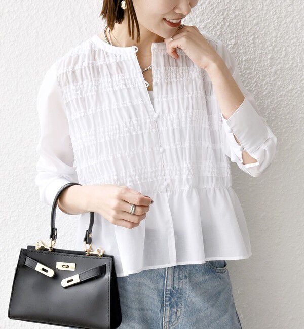 SHIPS any「SHIPS any:〈洗濯機可能〉シアー シャーリング プチフリル ペプラム ブラウス」|シャツ・ブラウス|