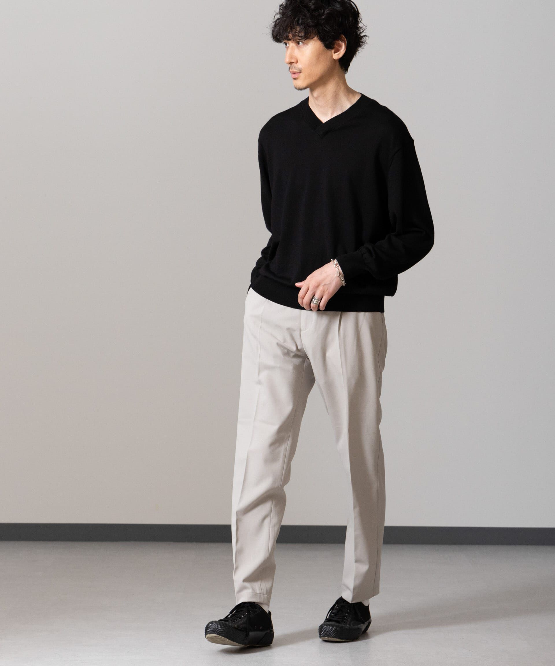 nano･universe「「毛玉レスニット」ファインゲージVネック」|ニット・セーター|