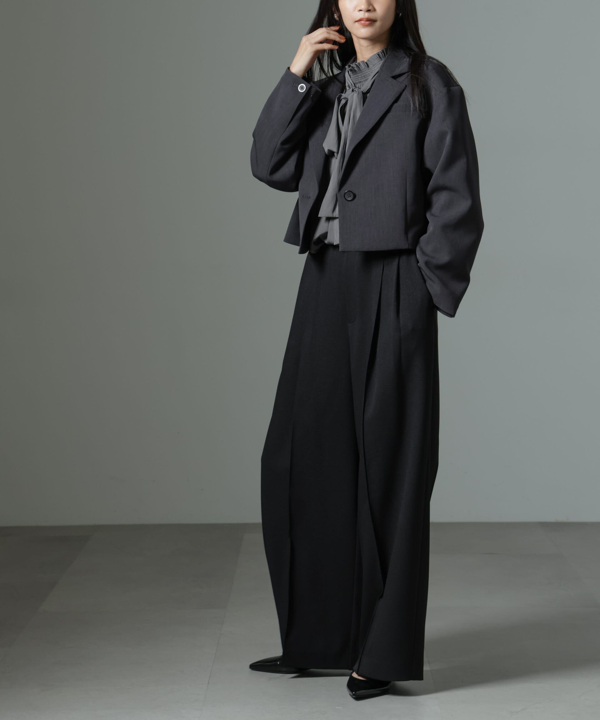 nano･universe「ストレッチサージピンタックイージーワイドパンツ（セットアップ可）」|チノ|