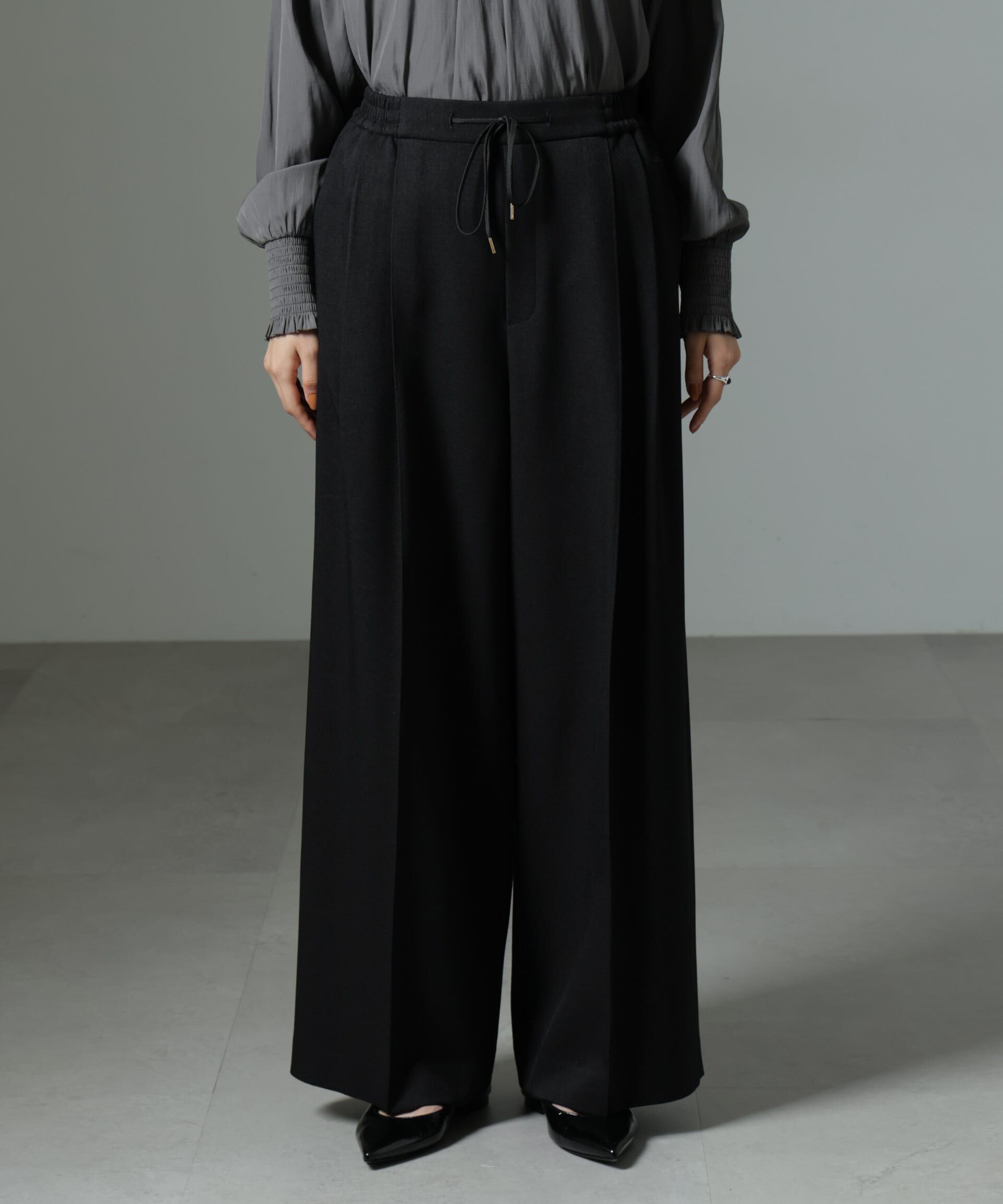 nano･universe「ストレッチサージピンタックイージーワイドパンツ（セットアップ可）」|チノ|