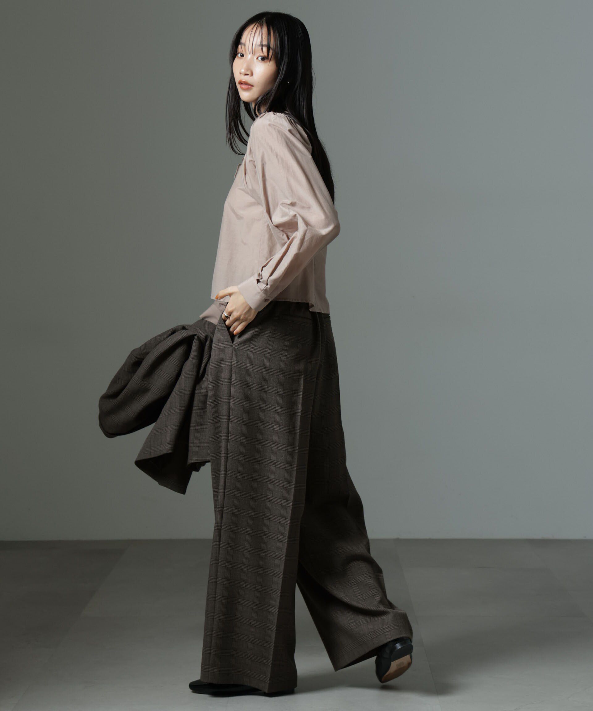 nano･universe「ストレッチサージピンタックイージーワイドパンツ（セットアップ可）」|チノ|