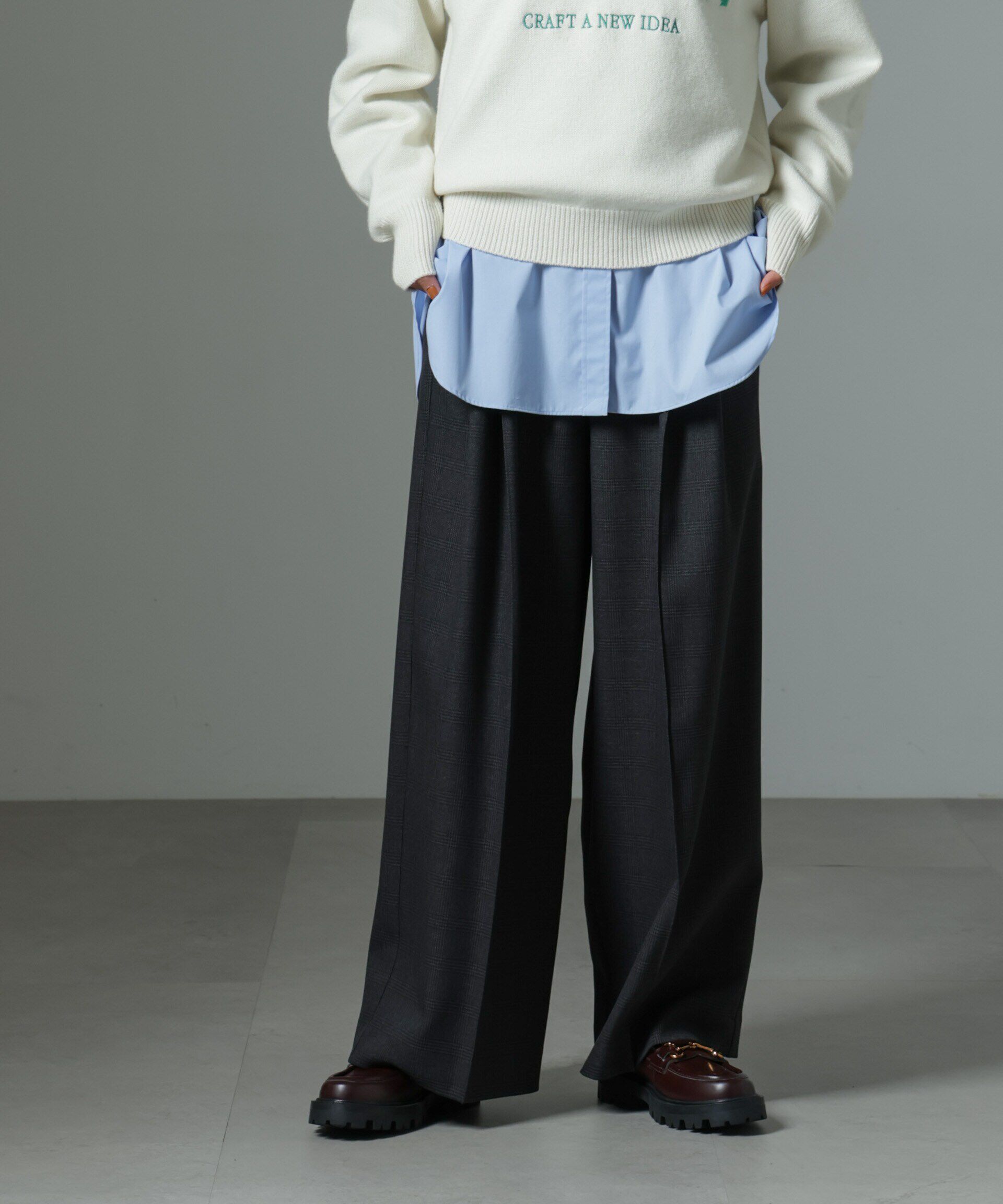 nano･universe「ストレッチサージピンタックイージーワイドパンツ（セットアップ可）」|チノ|